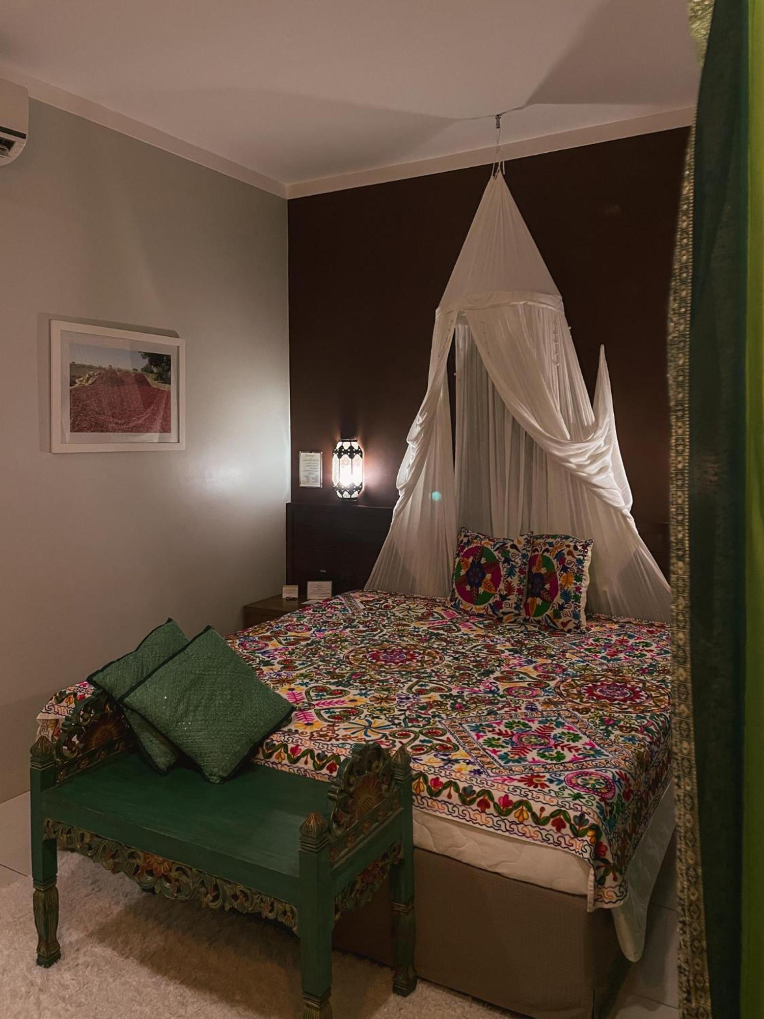 Taj Hotel เตรสลาโกอัส ภายนอก รูปภาพ